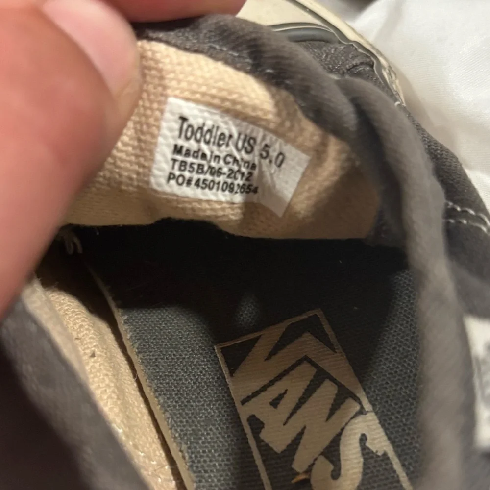 Vans Kids Charcoal Canvas Sneakers size 5 with straps